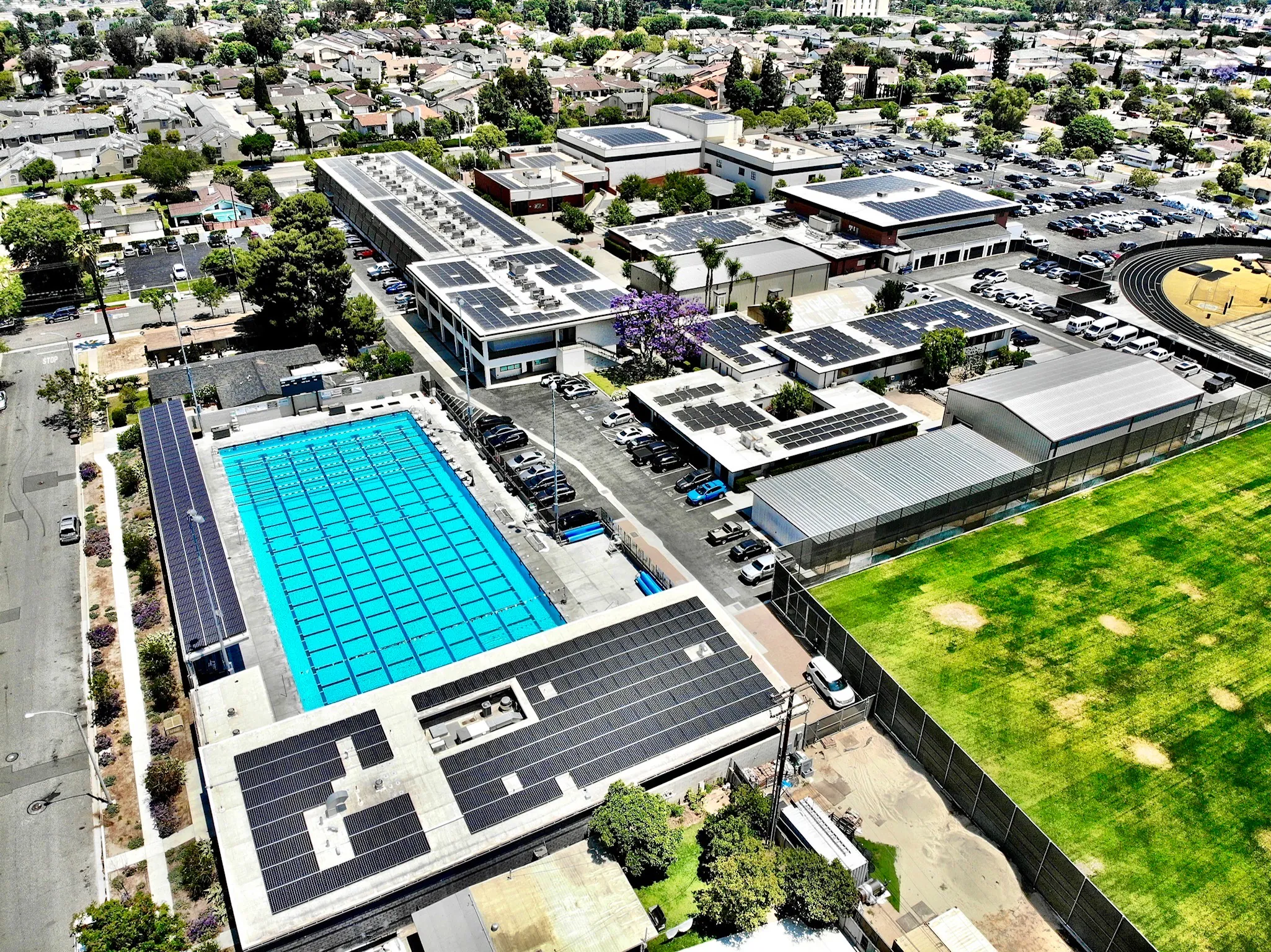 comercial_facilites